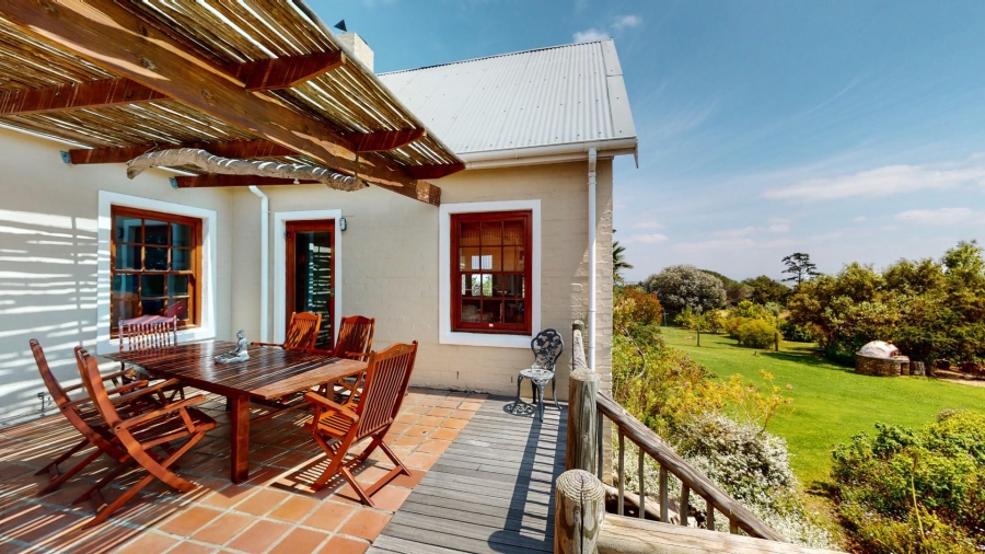 4 Bedroom Property for Sale in Stellenbosch Farms Western Cape